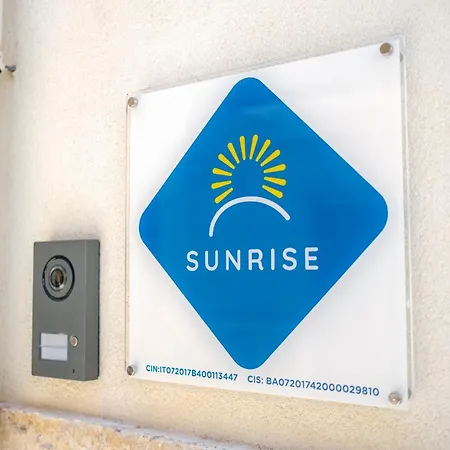 Sunrise דירה